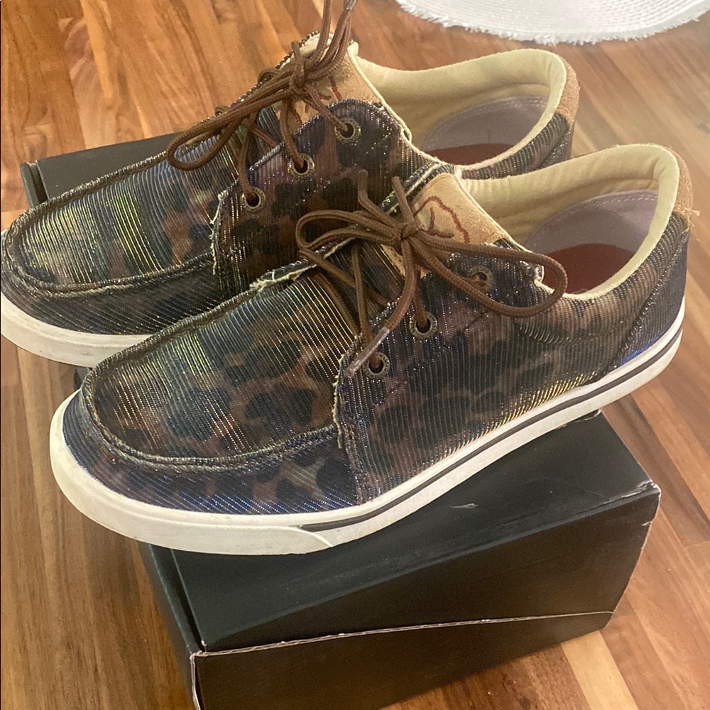 TWISTED X- WOMEN'S LEOPARD CASUAL SNEAKERS